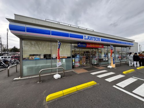 コンビニ　ローソン 成田郷部店（コンビニ）まで427m