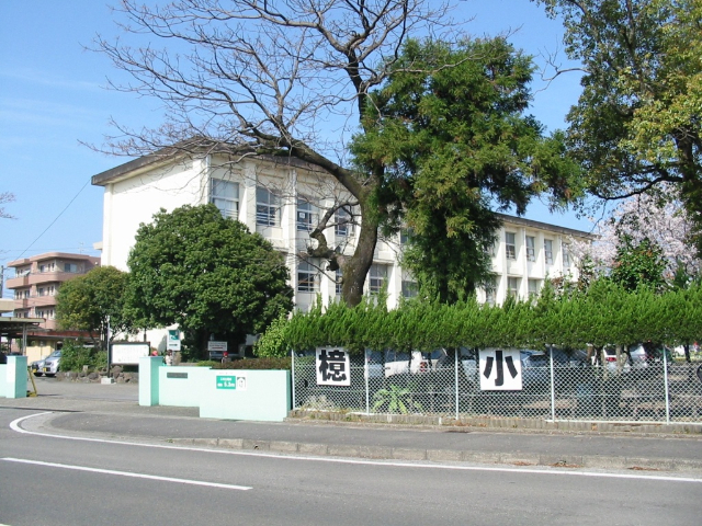 小学校　宮崎市立檍小学校（小学校）まで327m