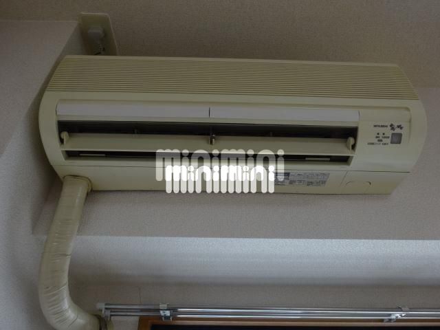 その他設備　エアコン付。