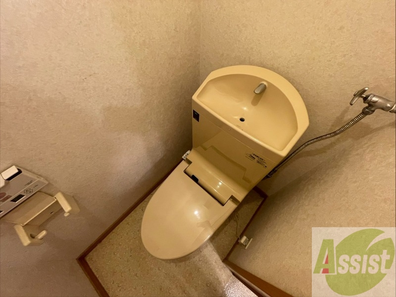 トイレ　トイレです。ウォシュレット付を探している方、おすすめです！