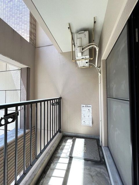 バルコニー　現況優先
