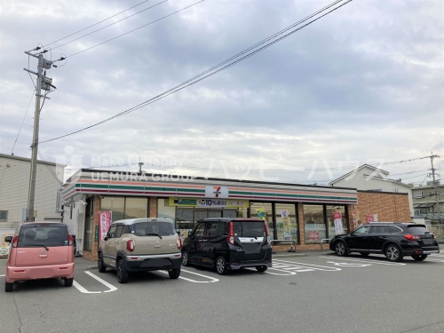 コンビニ　セブンイレブン　筑紫野杉塚店（コンビニ）まで252m