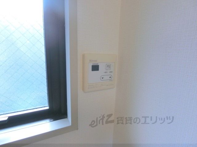 その他　給湯器リモコン