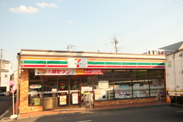 コンビニ　セブンイレブン一ノ割店（コンビニ）まで345m
