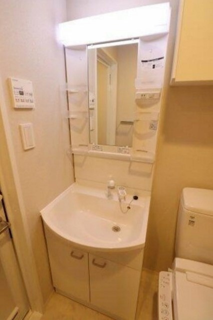 洗面設備　別部屋同仕様タイプ