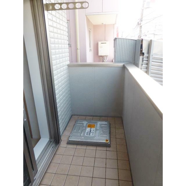 バルコニー　バルコニー付き