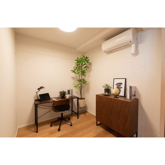 その他部屋・スペース　家具・家電の備え付けはありません