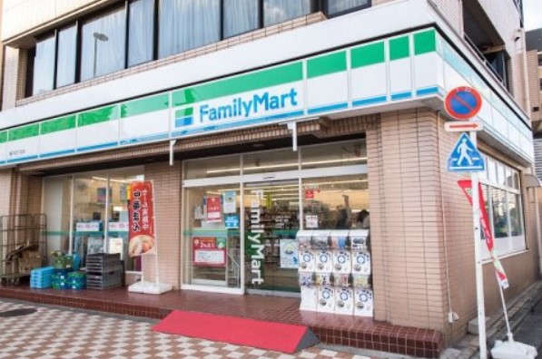 コンビニ　ファミリーマート 亀戸四丁目店（コンビニ）まで1106m