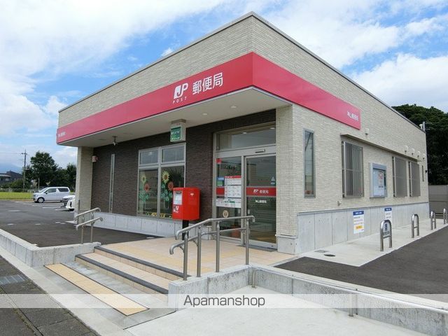 郵便局　神山郵便局（郵便局）まで373m