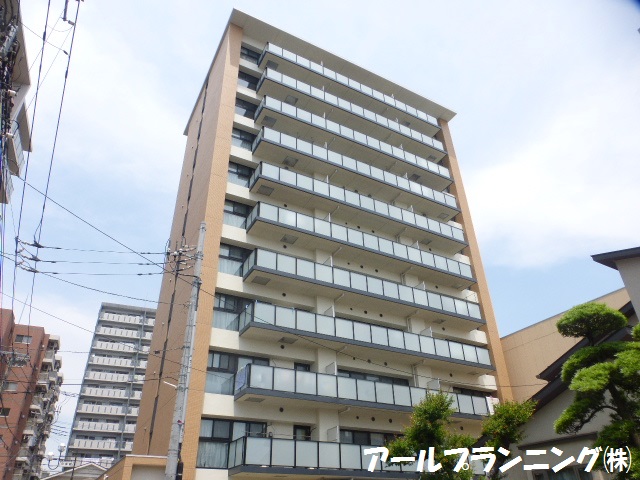 建物外観　駅2分の好立地　オートロック付マンション