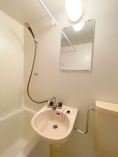 洗面設備　※同建物別部屋参考写真