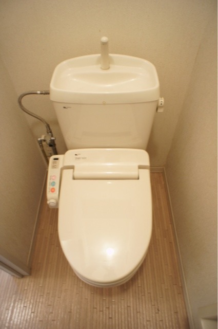 トイレ　図面と現状に相違がある場合には現状を優先