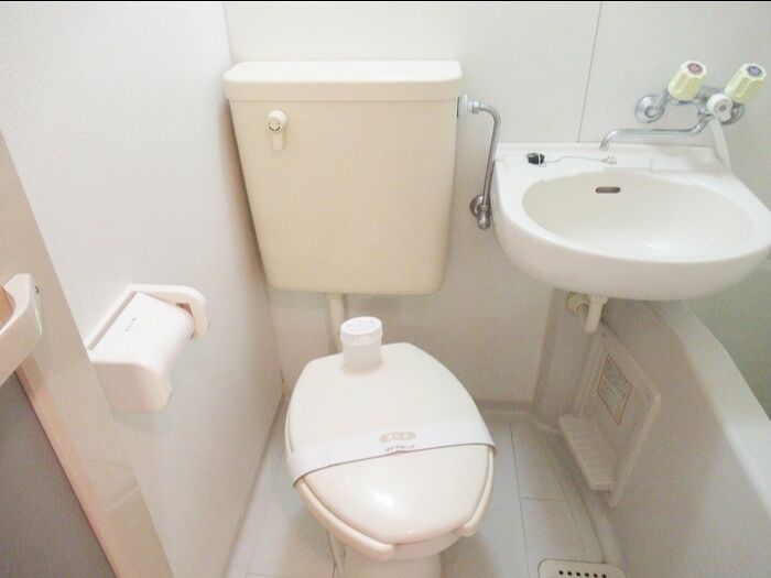 トイレ　お部屋探しはタウンハウジング蘇我店にお任せ下さい♪