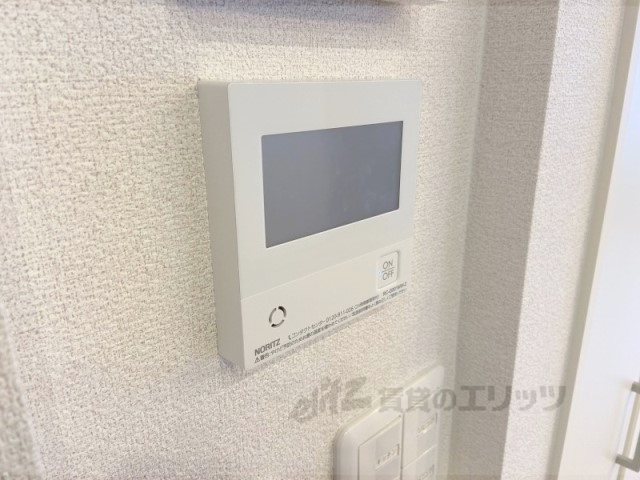 その他設備　給湯器リモコン