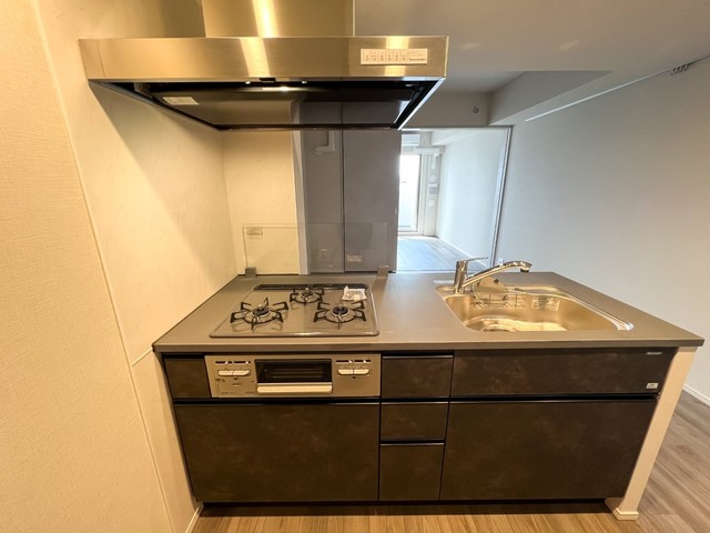 キッチン　※写真は同タイプ住戸です。