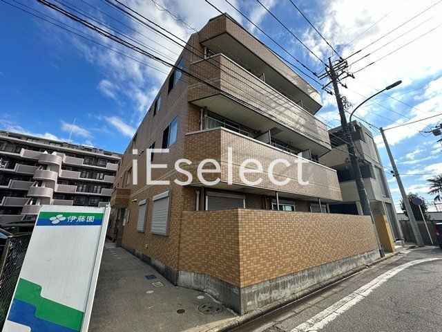 建物外観　日当たり良好なマンション