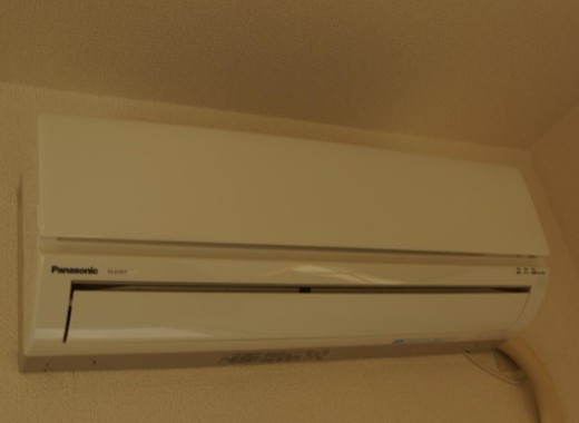 その他　エアコン付き