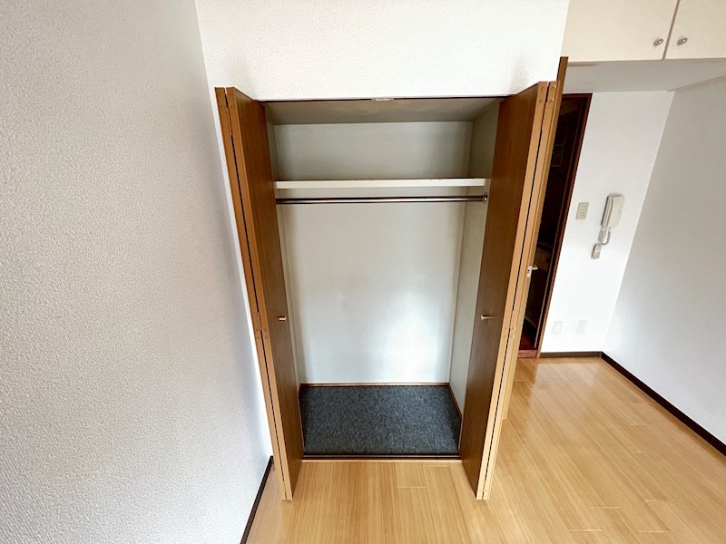 エスリード三宮の内装写真
