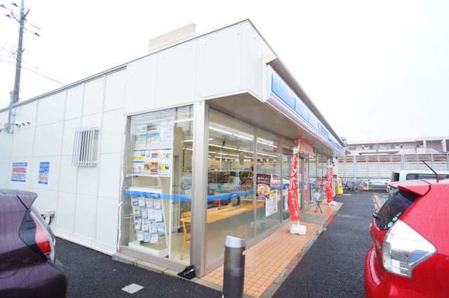 コンビニ　ローソン八王子長沼町店（コンビニ）まで288m