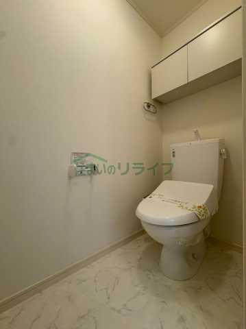 デザインメゾン等々力6丁目のトイレ写真