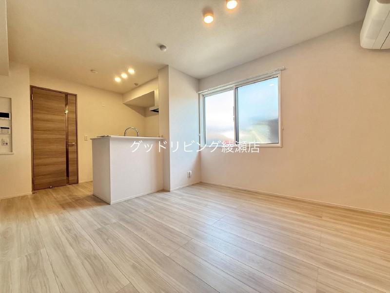 居室・リビング　2026/10/09