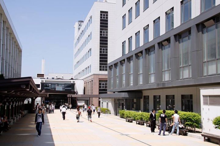 大学・短大　私立北海学園大学（大学・短大）まで678m