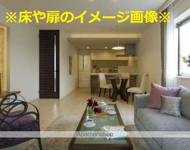 AZUR米山の玄関写真