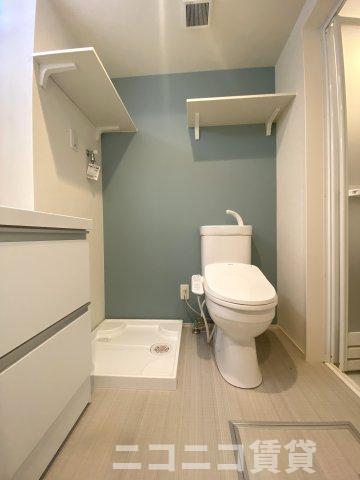 東武伊勢崎線 竹ノ塚駅 徒歩10分 2階建 築2年のトイレ写真