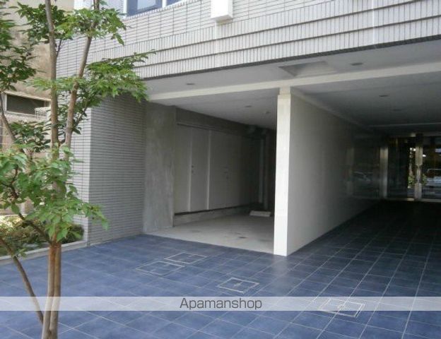 都営大江戸線 森下駅 徒歩2分 11階建 築20年の外観写真