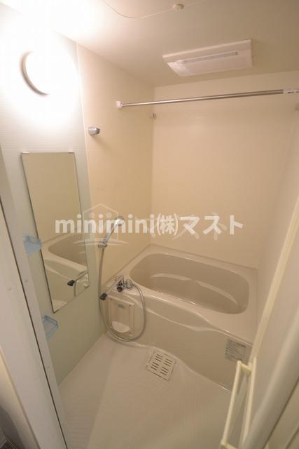 地下鉄千日前線 西長堀駅 徒歩5分 13階建 築14年の風呂写真