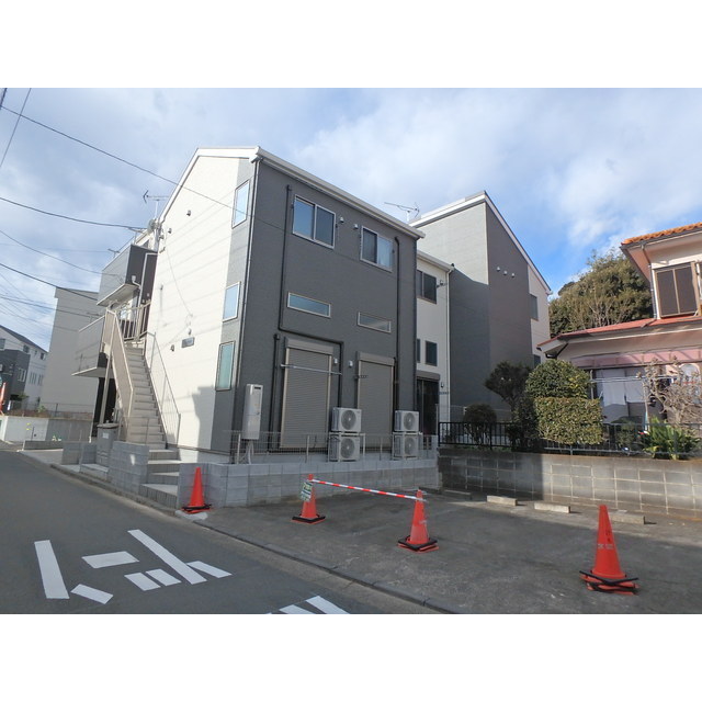 リュミエ妙蓮寺の外観写真