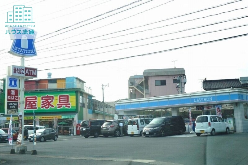 コンビニ　ローソン西時津店（コンビニ）まで242m