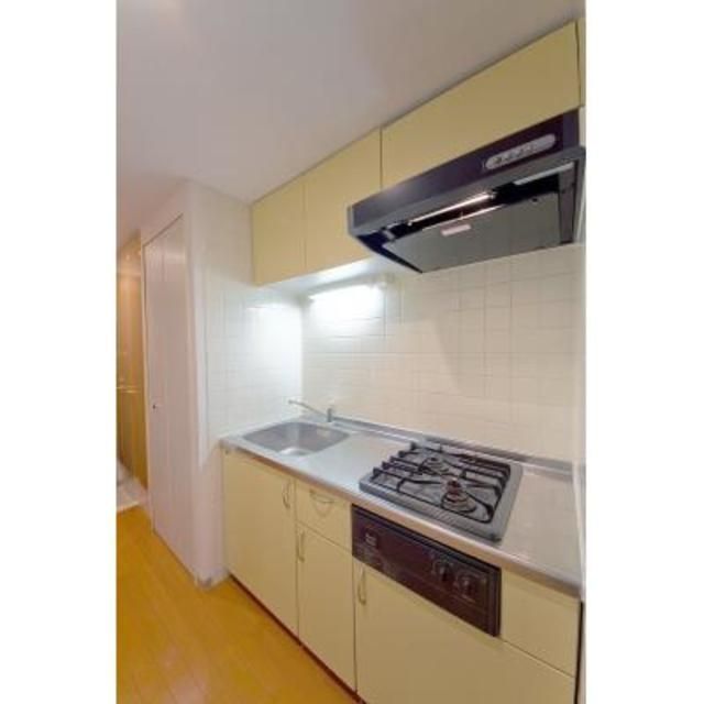 キッチン　※写真は同タイプ住戸です。