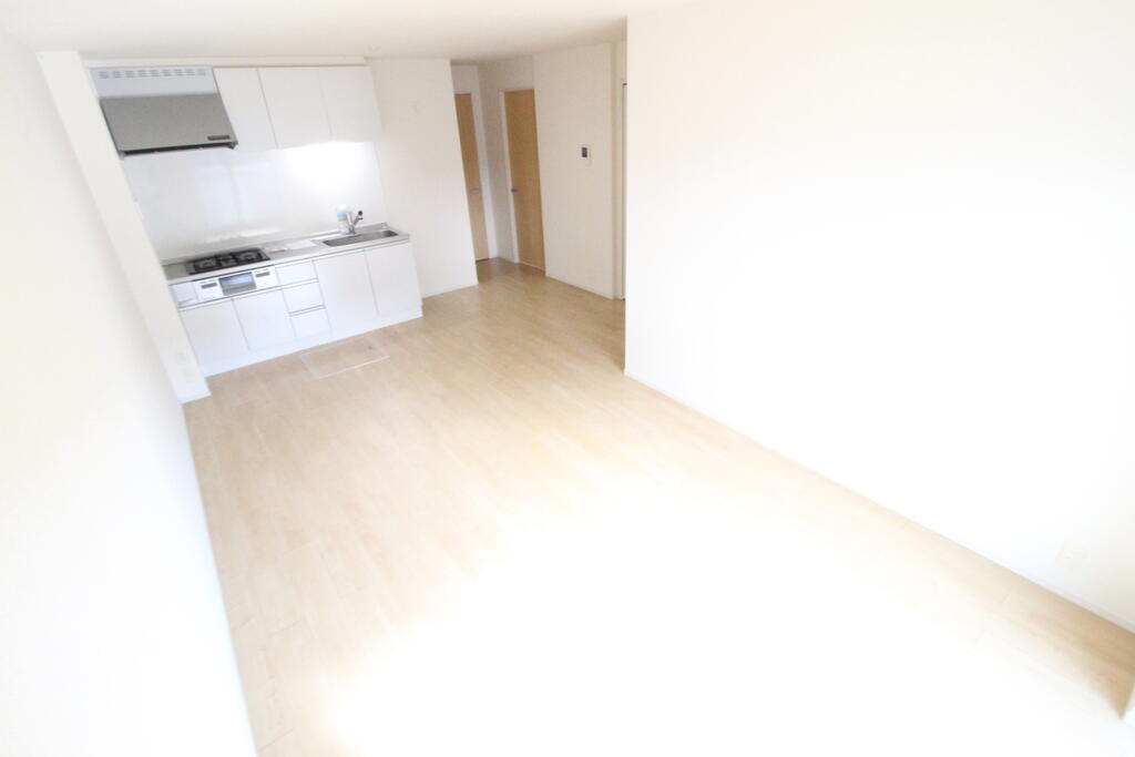 ＪＲ高徳線 佐古駅 徒歩25分 2階建 築8年の居間写真