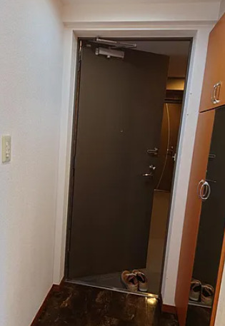 玄関　別タイプ部屋　参考写真です