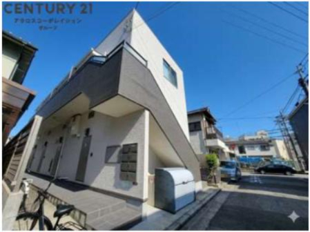 建物外観　モニター付きインターホンで安心です♪