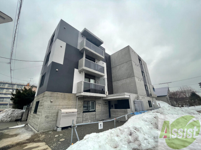 建物外観　札幌市中央区南１７条西「ＡＳＴＥＲ　ＨＯＲＯＨＩＲＡ」