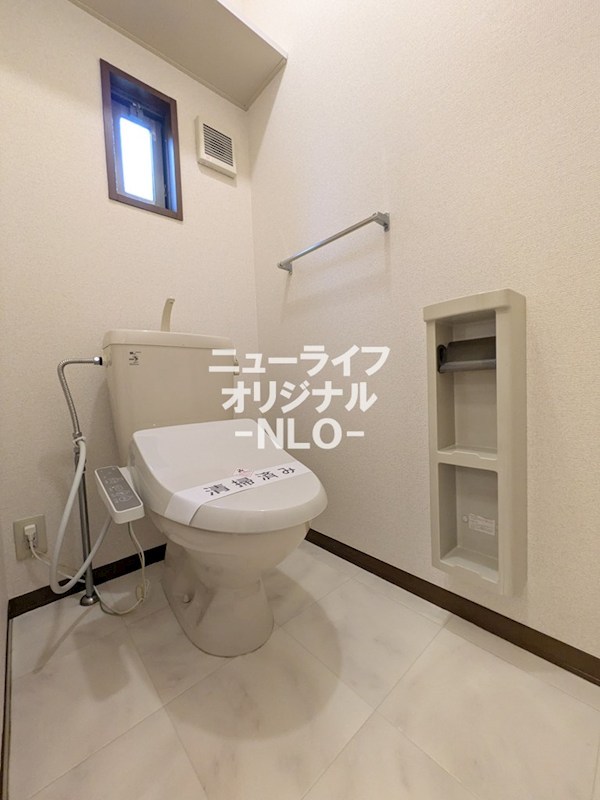トイレ　あると嬉しい温水洗浄便座付きトイレ☆