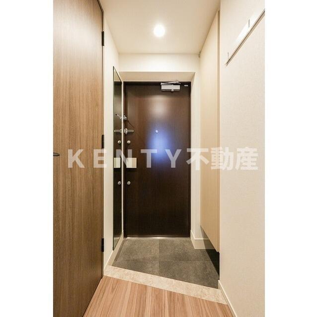 玄関　収納もある玄関です