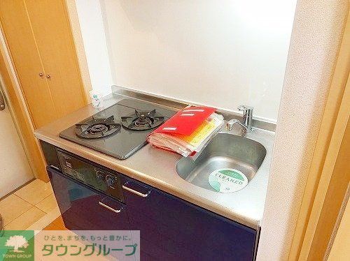 キッチン　システムキッチン（2口ガスコンロ）