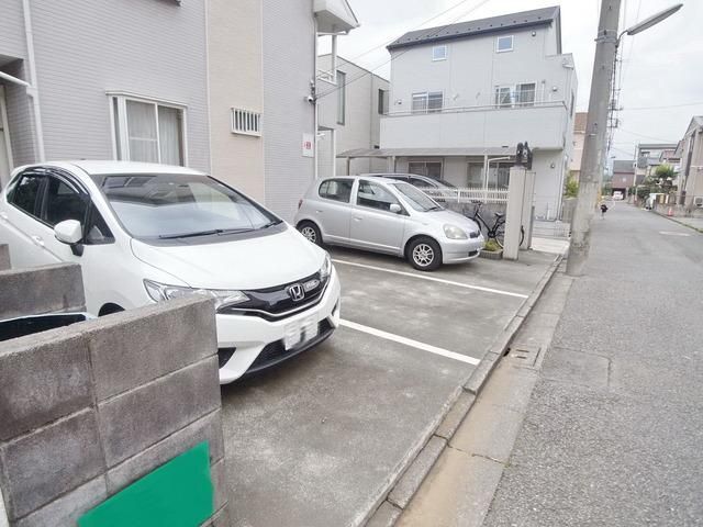 駐車場　♪敷地内駐車場♪
