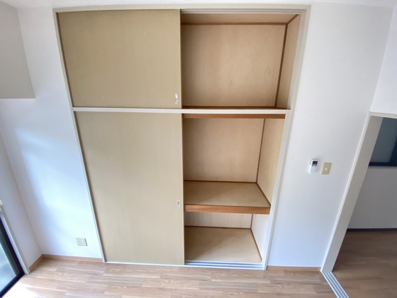 収納　※別部屋の写真です