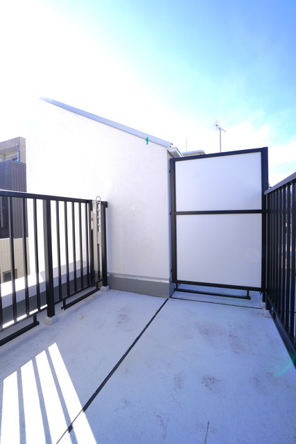 バルコニー　※写真は同タイプ住戸です。