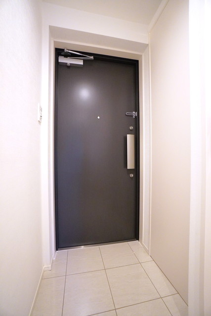 玄関　※写真は同タイプ住戸です。