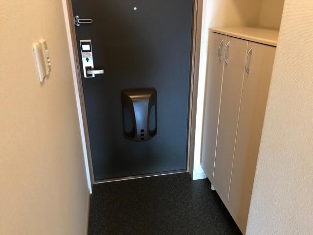 玄関　玄関