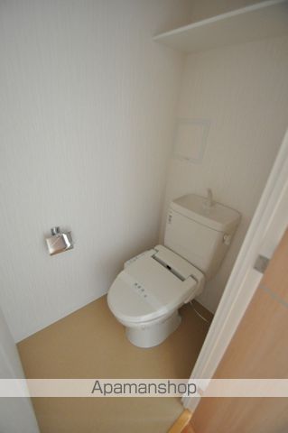 大阪モノレール彩都線 豊川駅 徒歩14分 3階建 築15年のトイレ写真