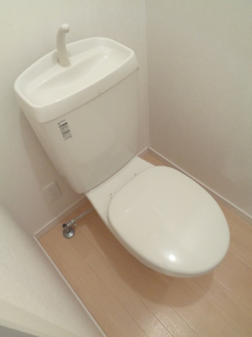 ルイ エ レイのトイレ写真