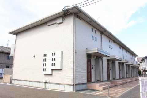 ルイ エ レイの外観写真