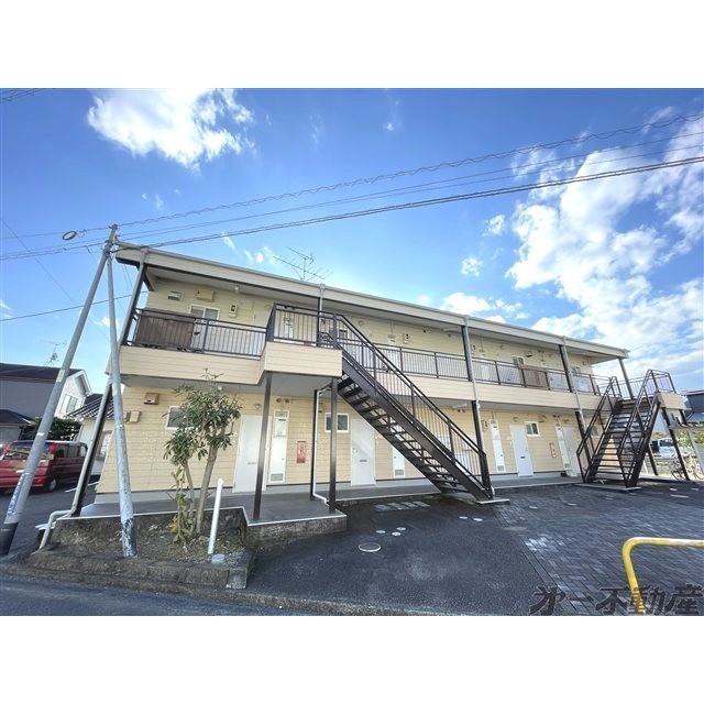 エントランス　建物外観