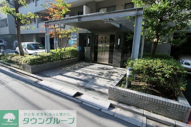 エントランス　☆正面入り口☆